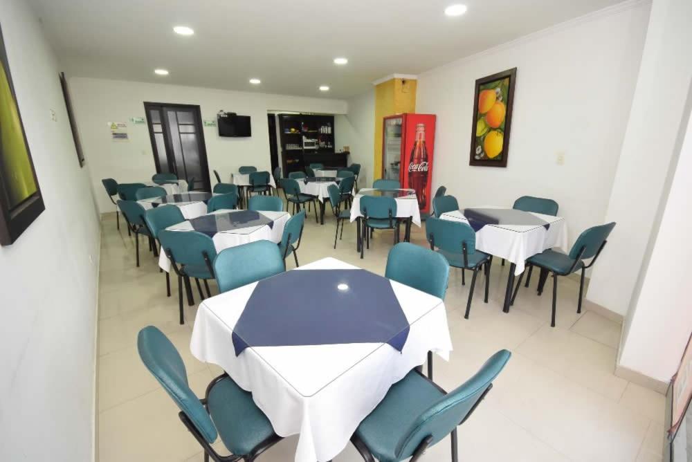 Hotel Zafiro Plaza Tunja Ngoại thất bức ảnh